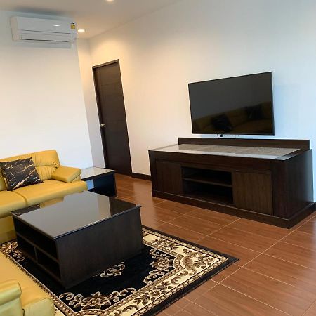 Lala Residence Chiang Mai Bagian luar foto