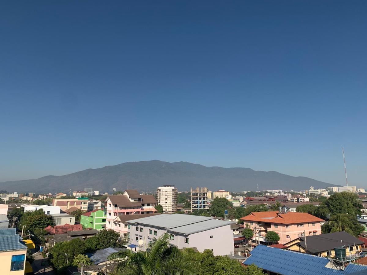 Lala Residence Chiang Mai Bagian luar foto